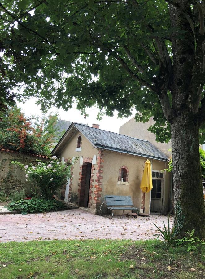 Appartement GITE DE L'ATELIER Herminois à Sainte-Hermine Extérieur photo